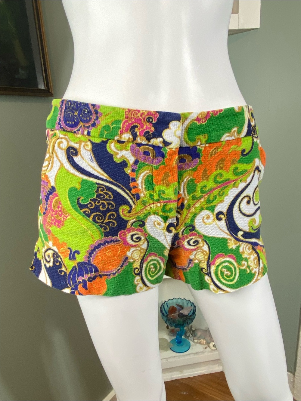 Trina Turk Paisley Psychedelic Shorts Rainbow Textured Multicolor Size 4